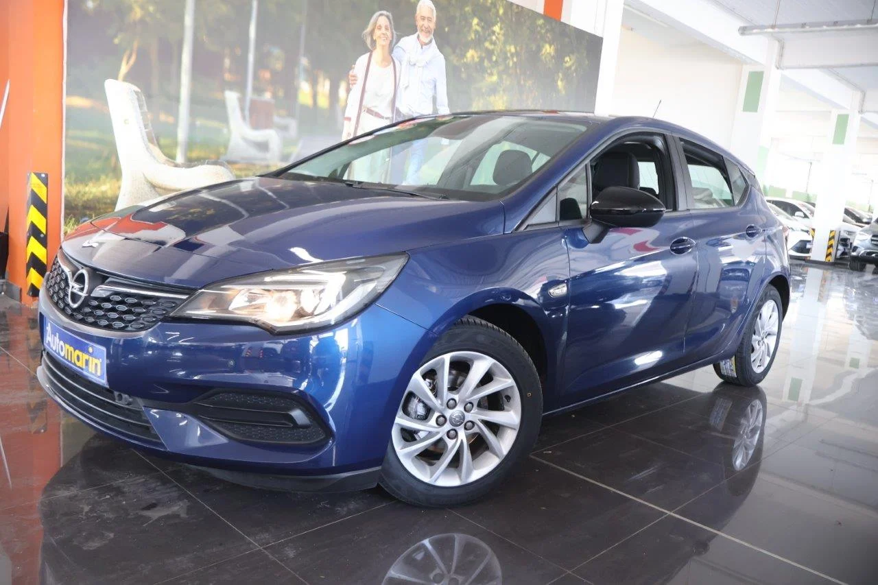 View 1 - Opel Astra - 2021