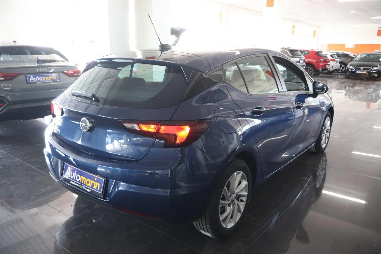 View 5 - Opel Astra - 2021