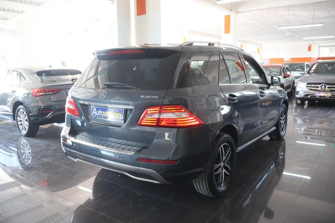 View 5 - Mercedes-Benz ML 250 - 2013