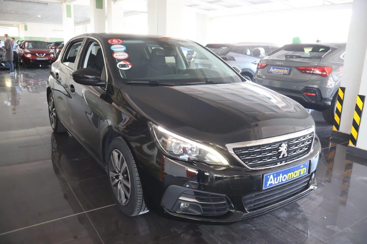 View 4 - Peugeot 308 - 2018