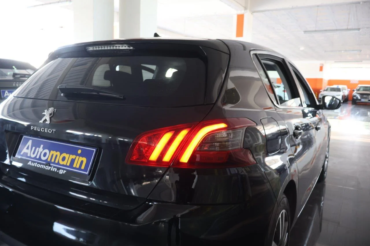 Peugeot 308 - View model 11