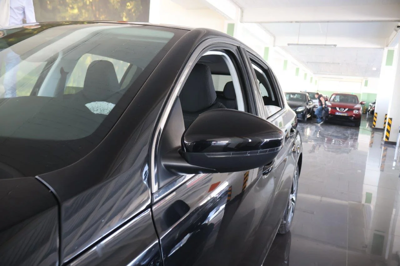 Peugeot 308 - View model 14
