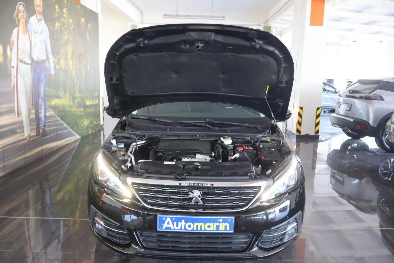 Peugeot 308 - View model 19