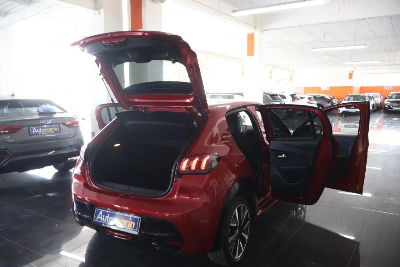 Peugeot 208 - View model 7