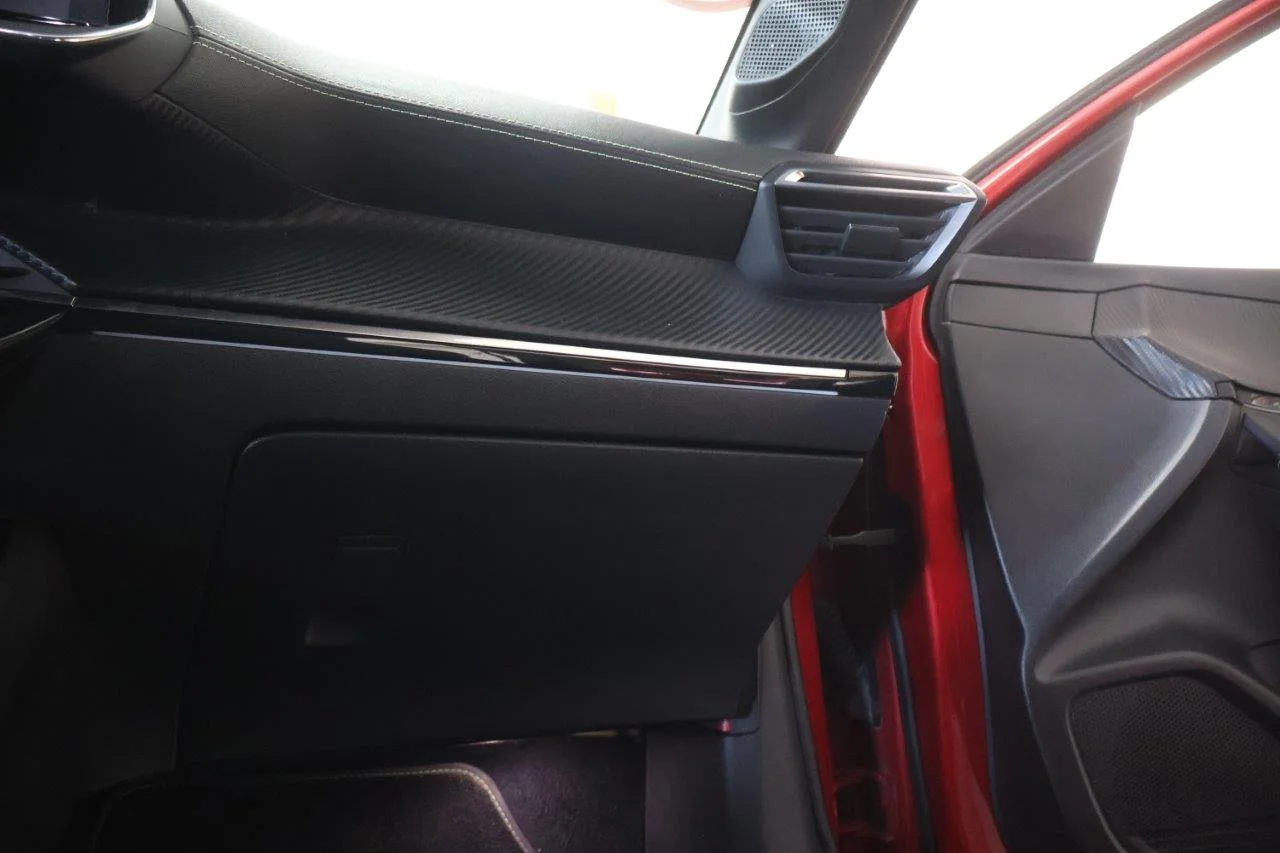 Peugeot 208 - View model 30