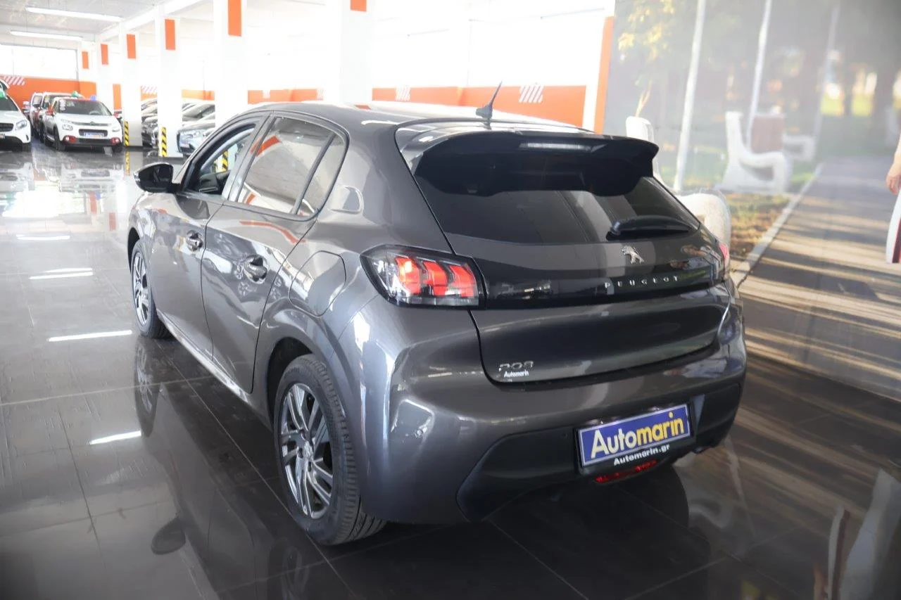 Peugeot 208 - View model 6