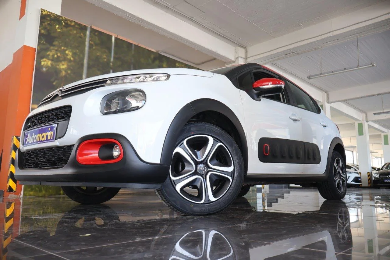 View 2 - Citroen C3 - 2016