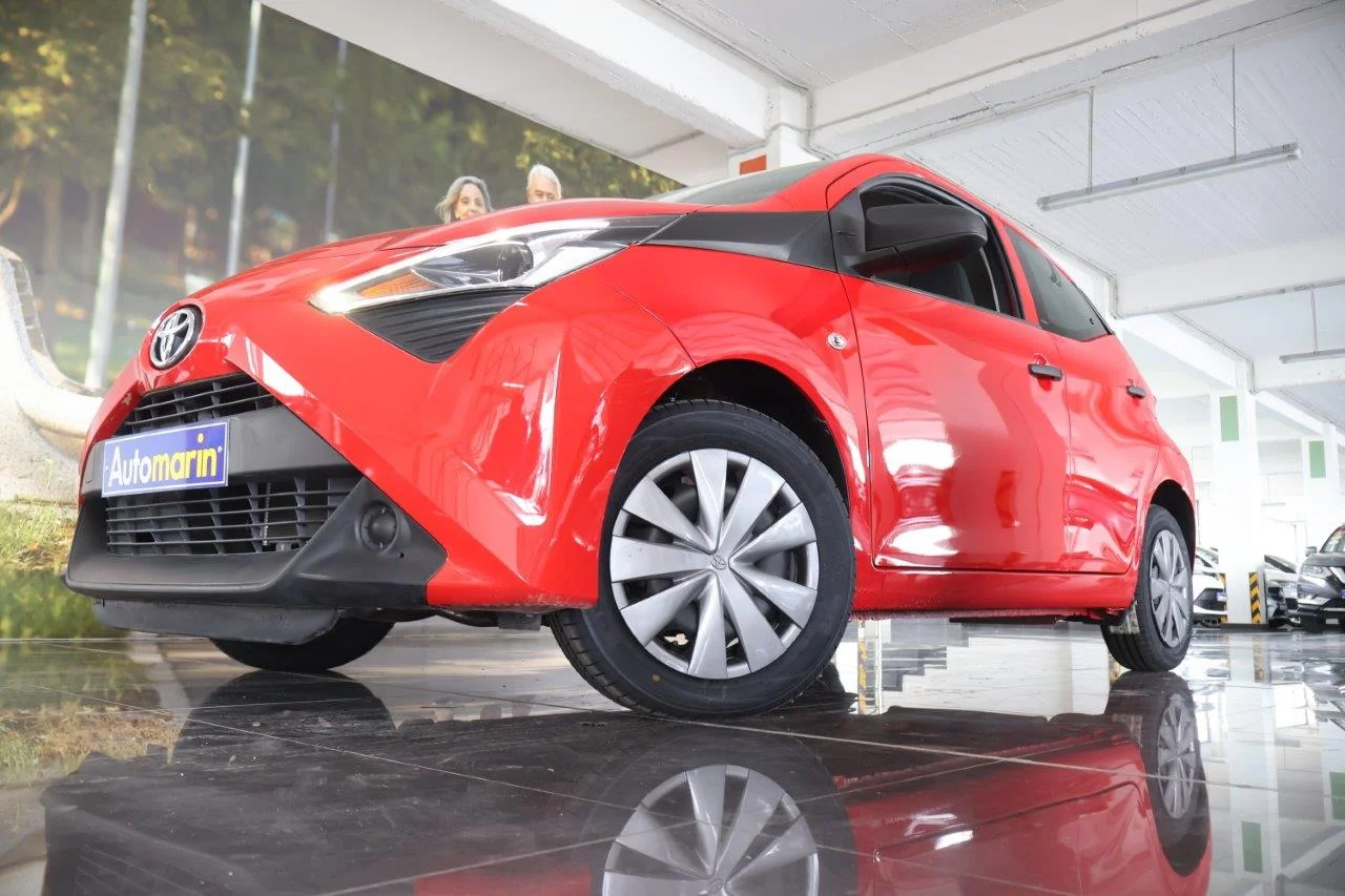 View 2 - Toyota Aygo - 2021