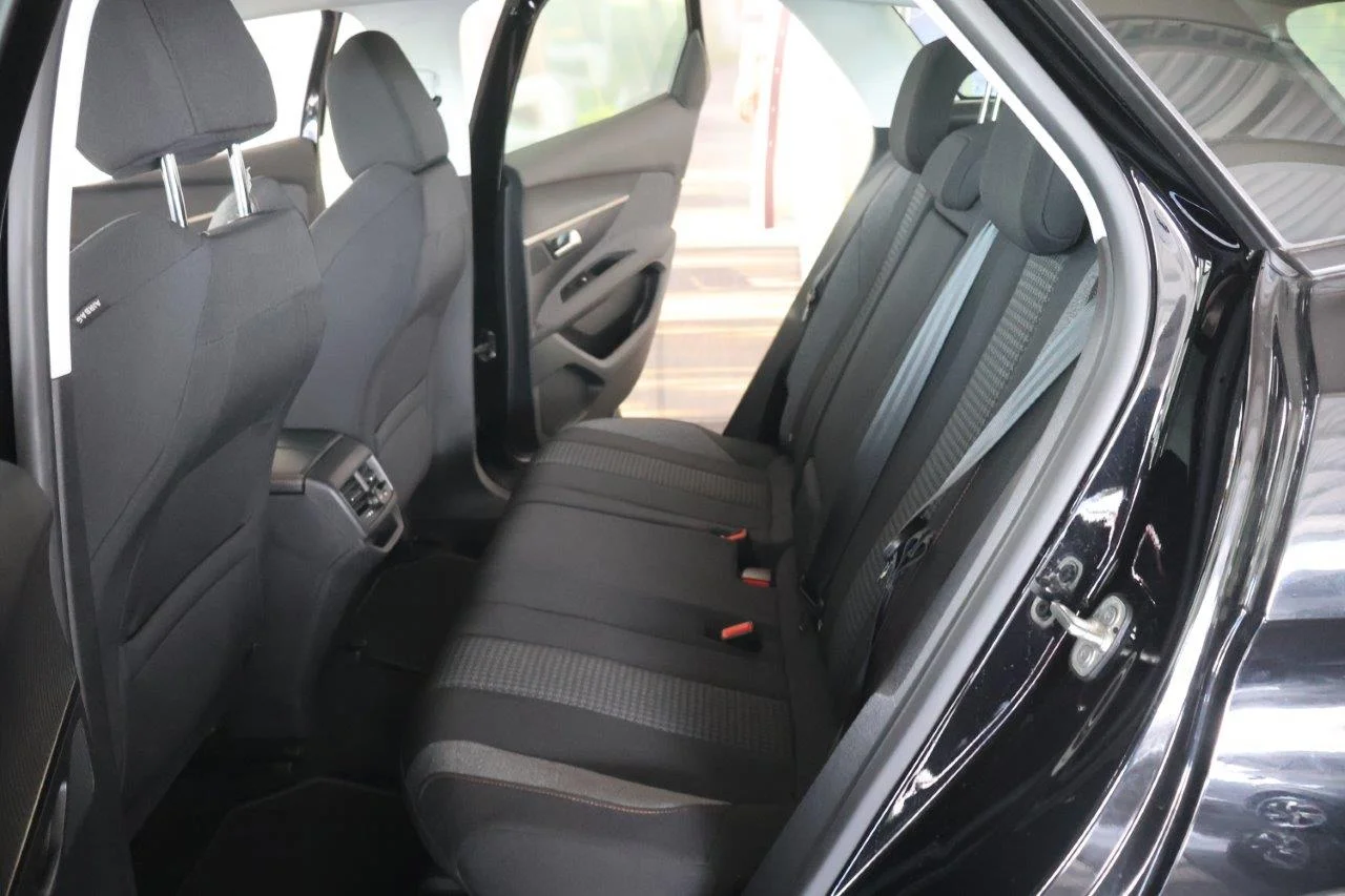 Peugeot 3008 - View model 24