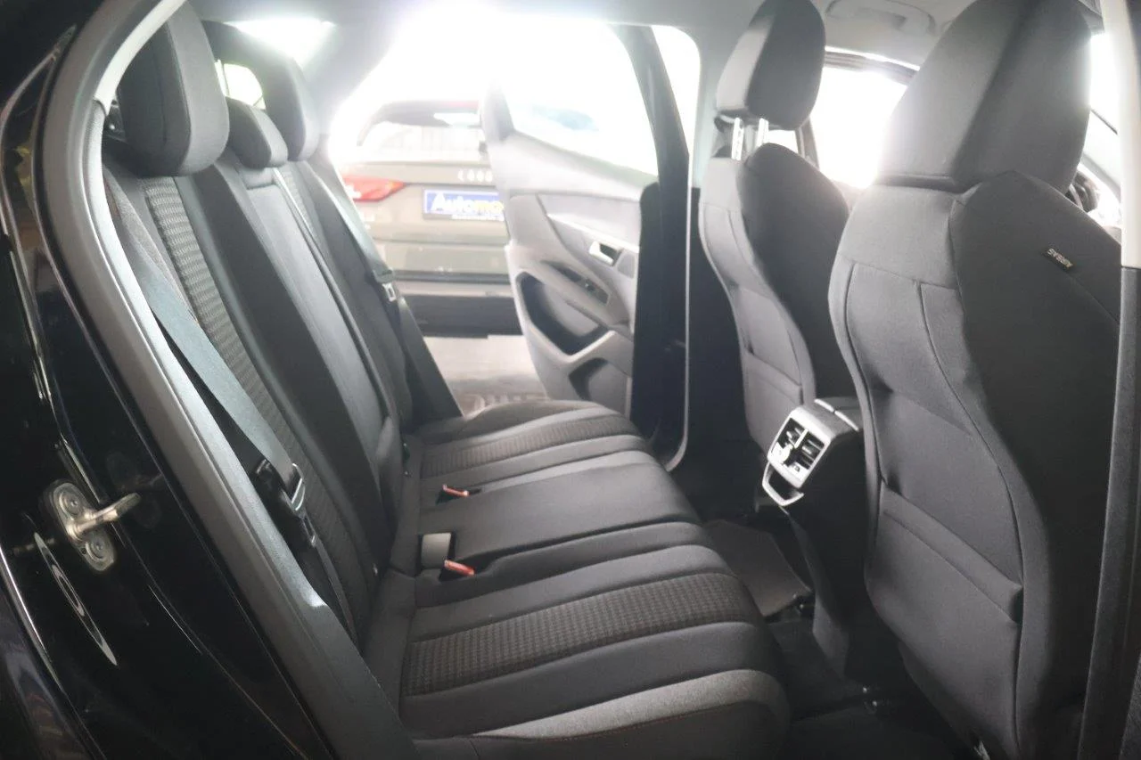 Peugeot 3008 - View model 27