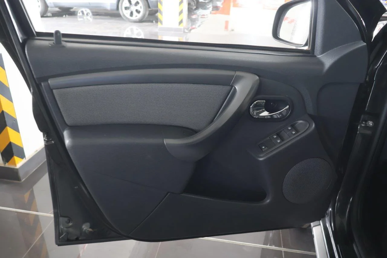 Dacia Duster - View model 34