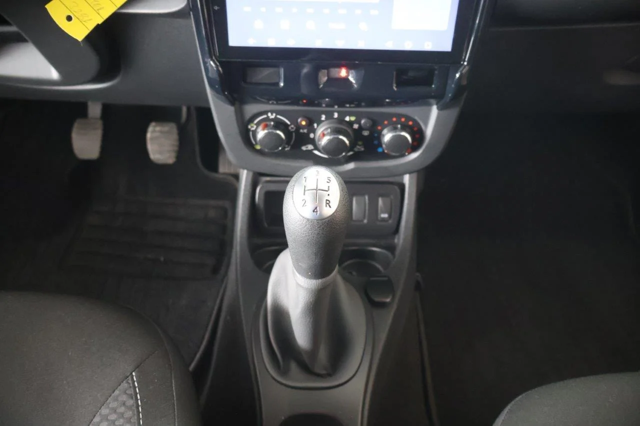 Dacia Duster - View model 32
