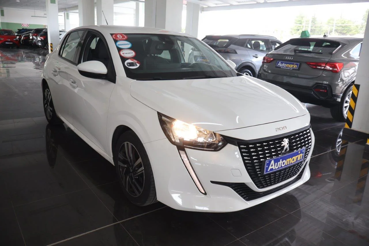 View 4 - Peugeot 208 - 2020