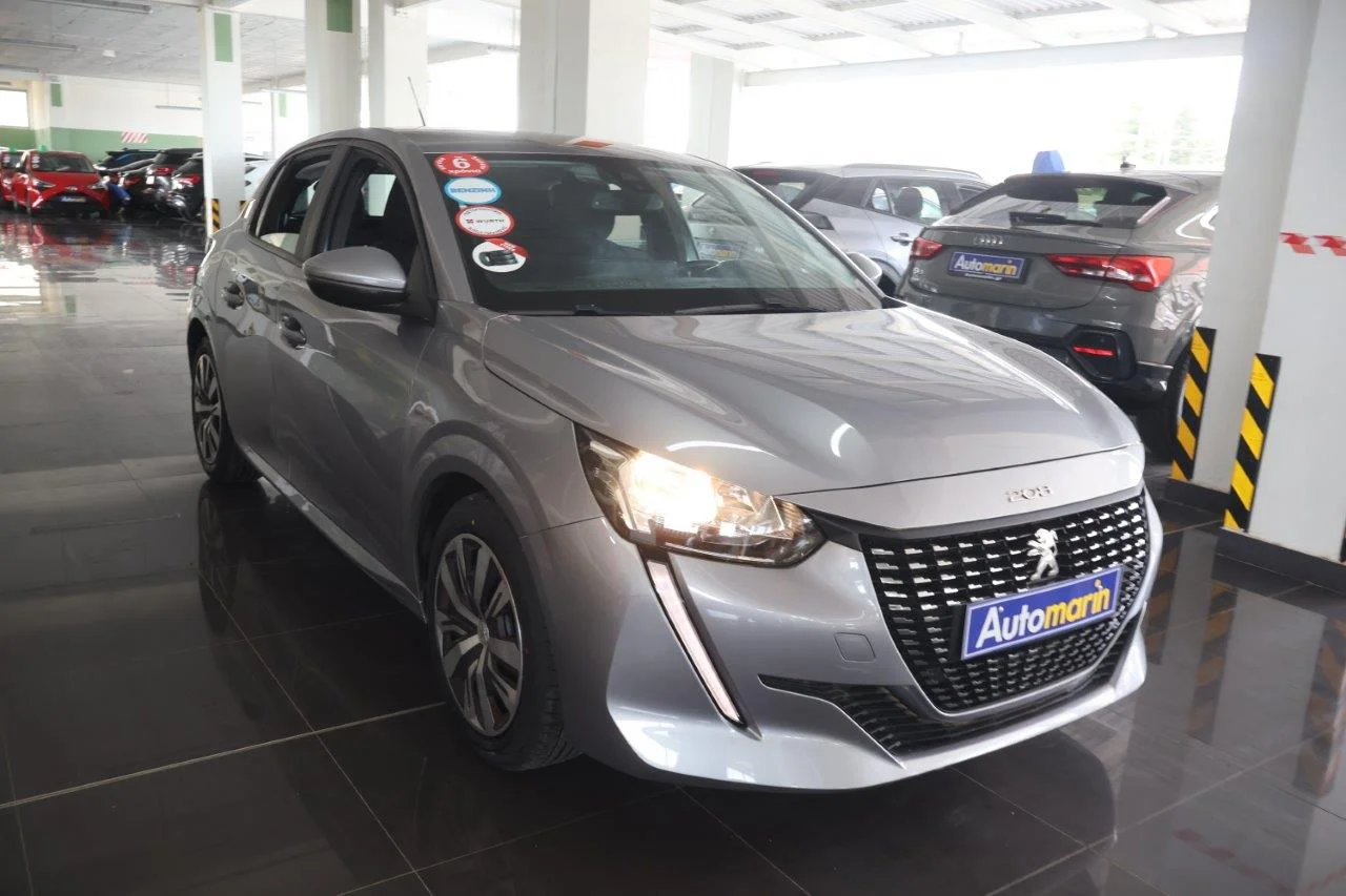 View 4 - Peugeot 208 - 2020