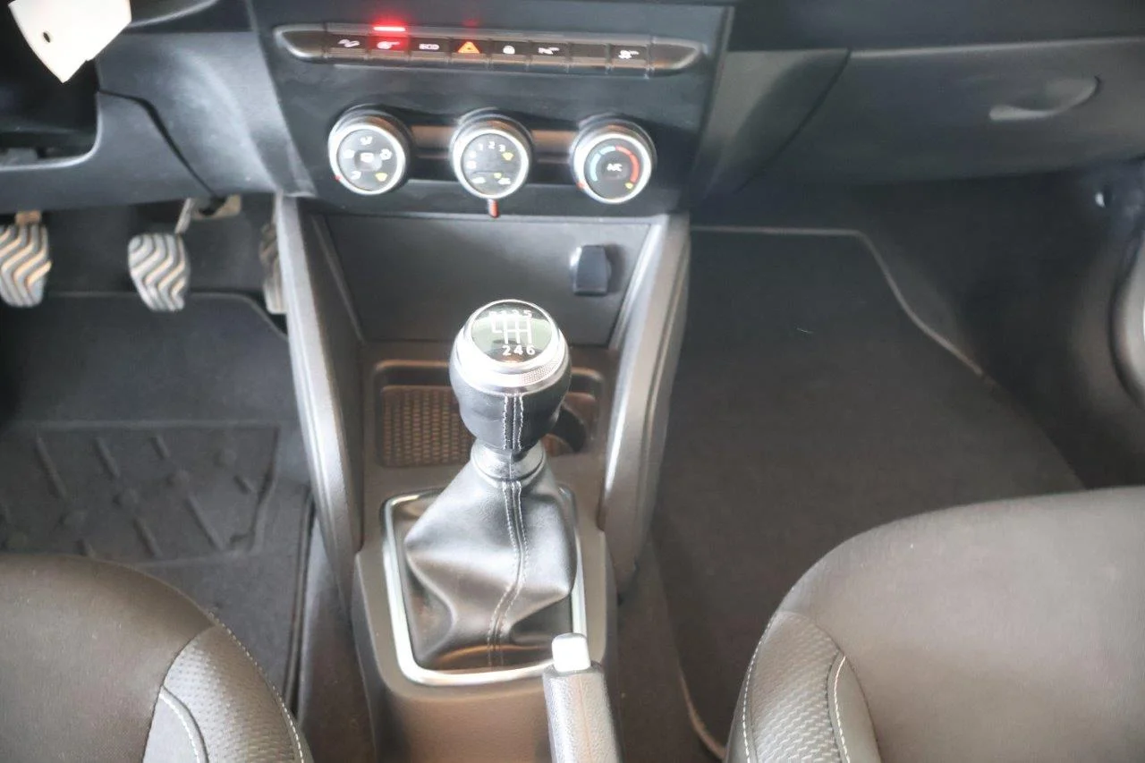 Dacia Duster - View model 32