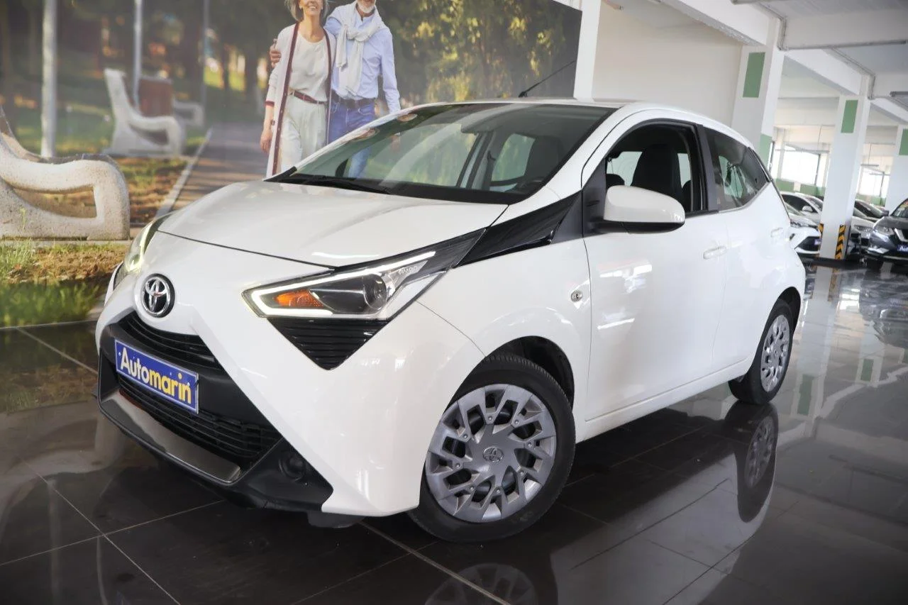 View 1 - Toyota Aygo - 2021