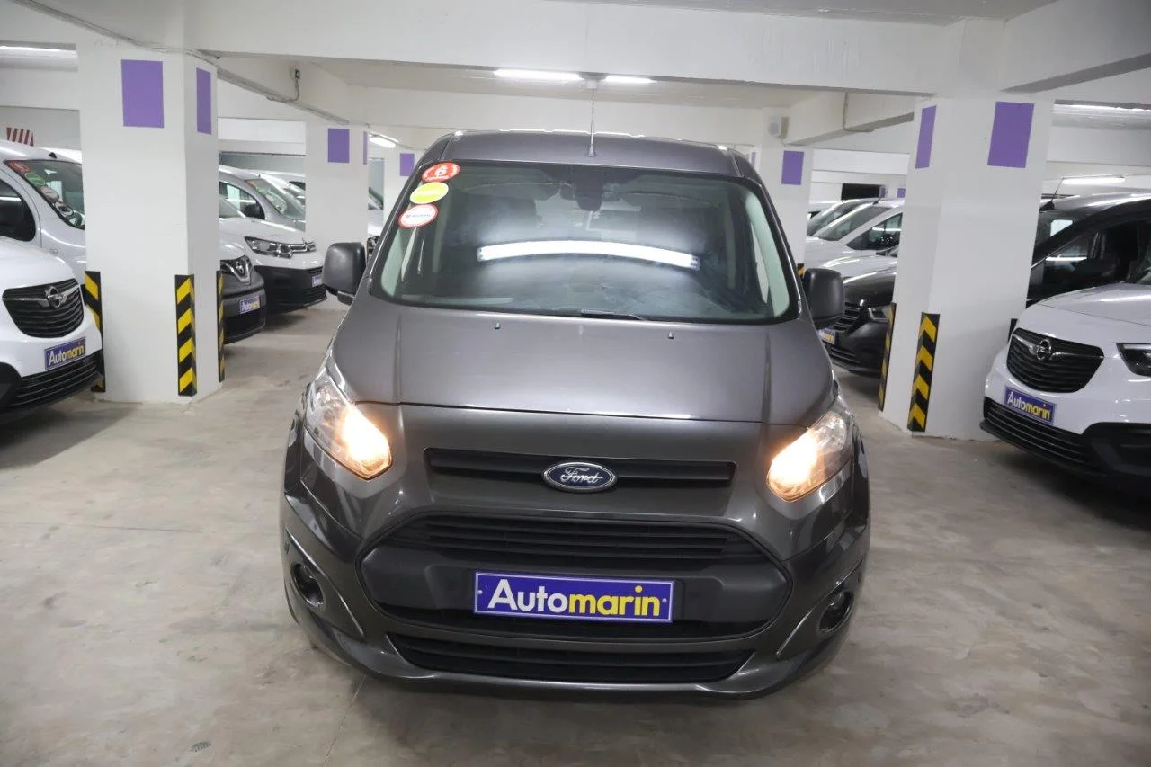 View 3 - Ford Grand Tourneo - 2017