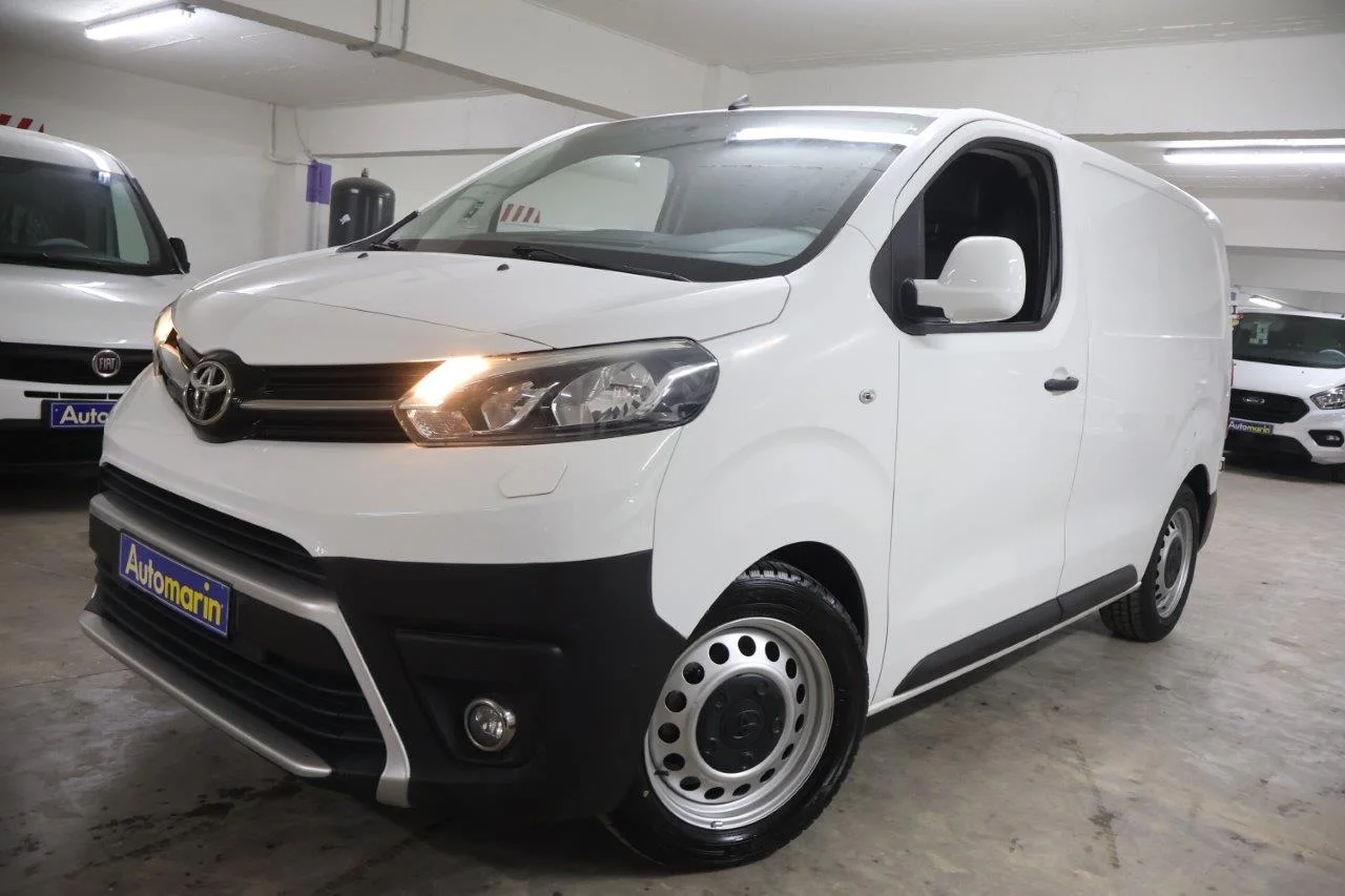 View 1 - Toyota Proace - 2017
