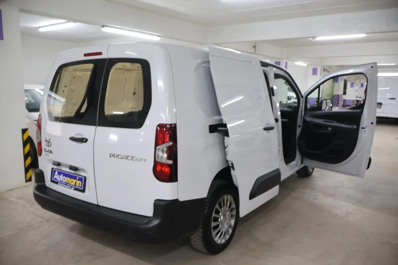 Toyota Proace - View model 7