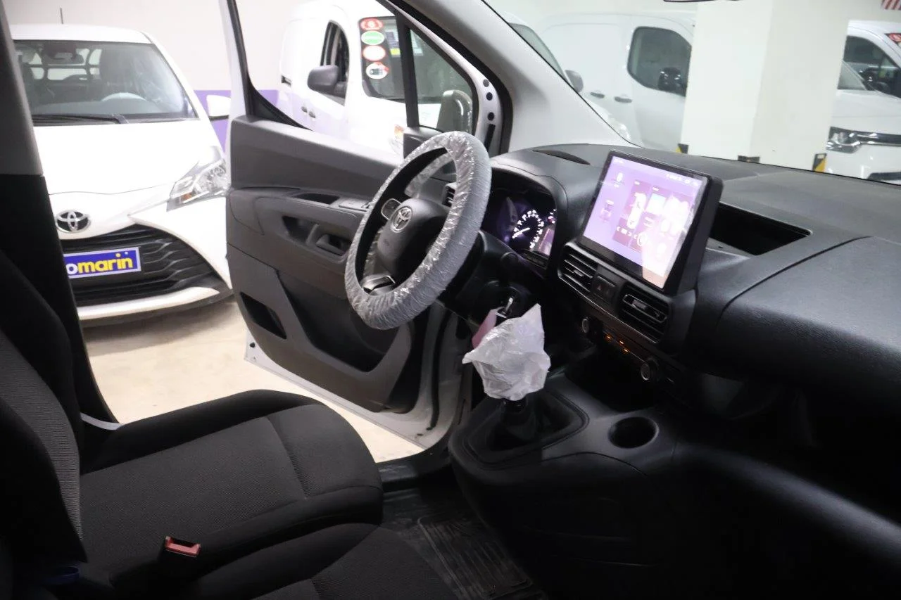 Toyota Proace - View model 35