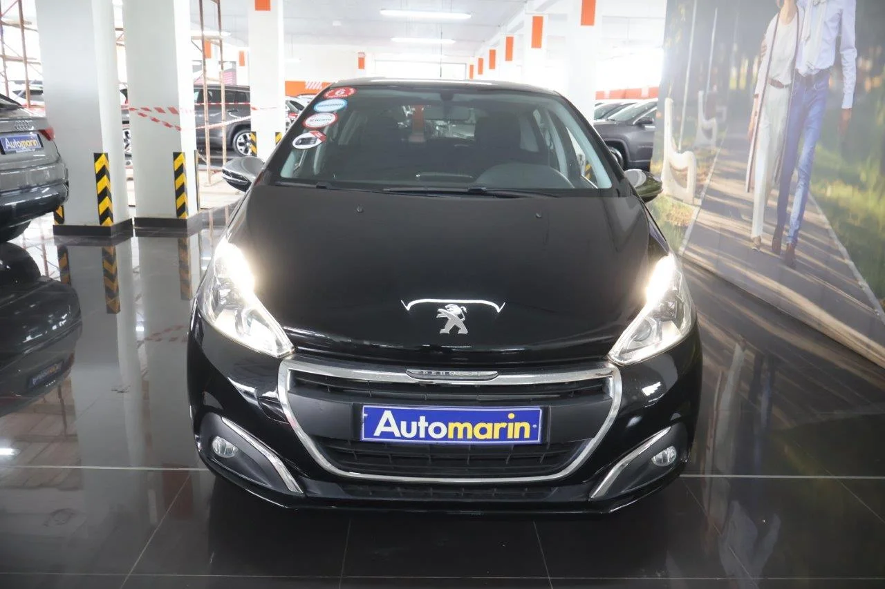 View 3 - Peugeot 208 - 2016