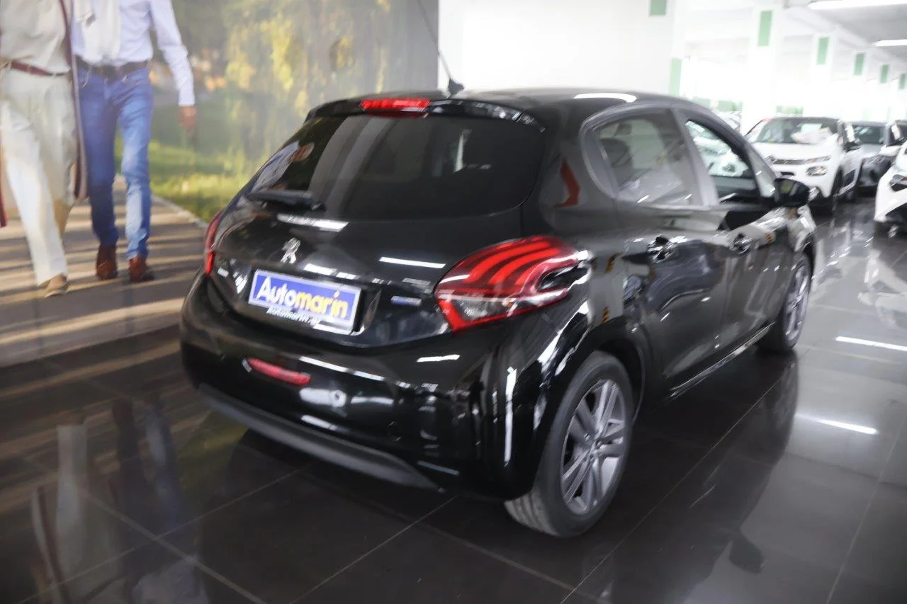 View 5 - Peugeot 208 - 2016