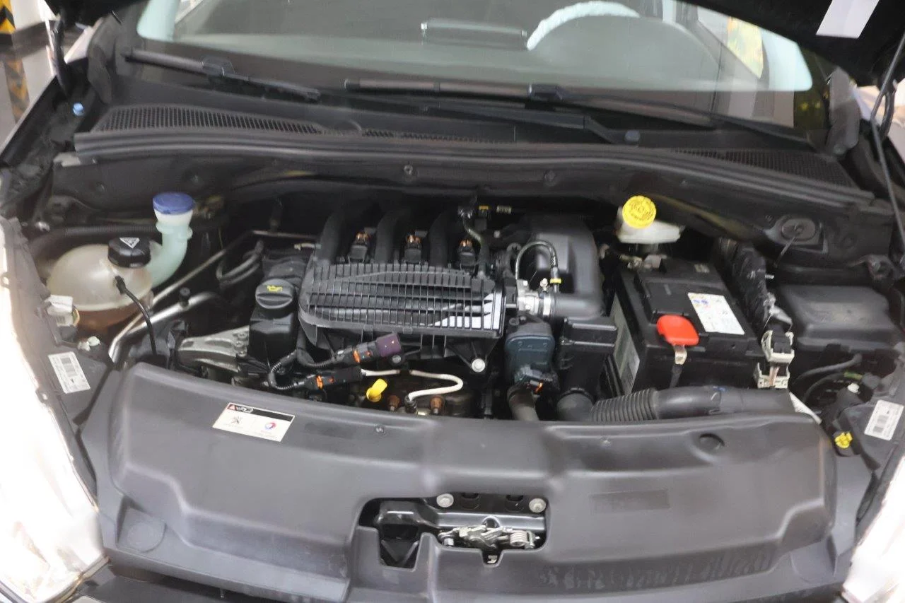 Peugeot 208 - View model 22