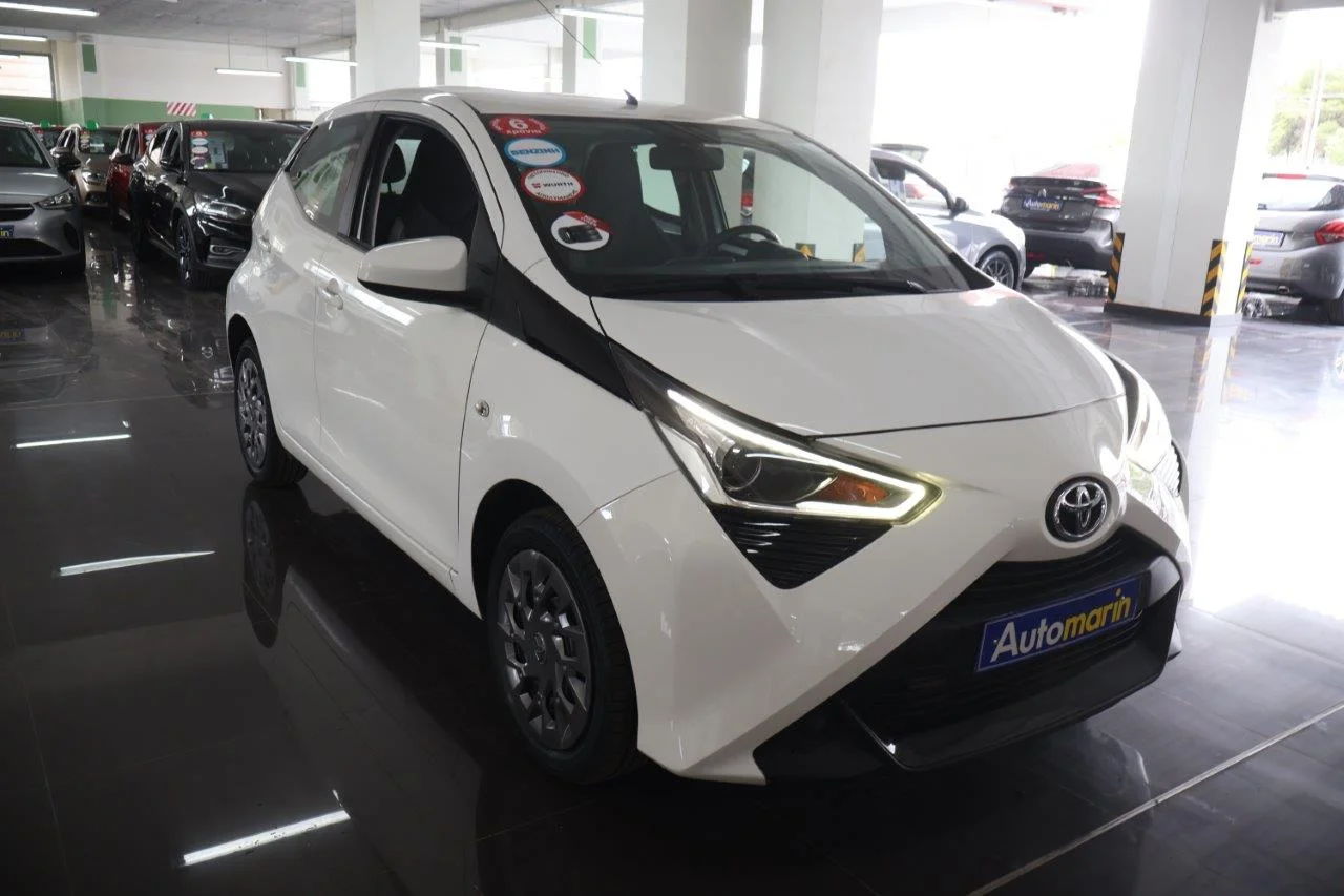 View 4 - Toyota Aygo - 2021
