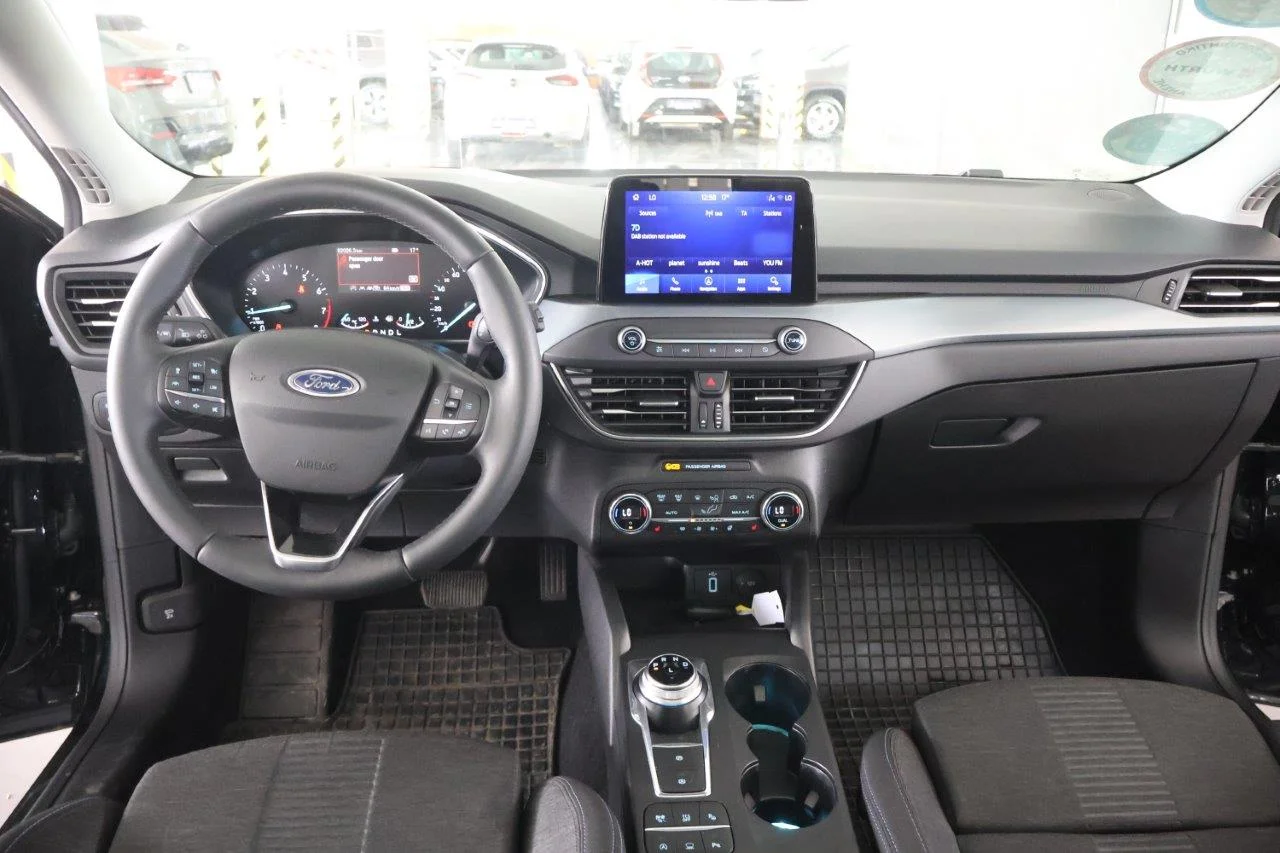 Ford Focus - View model 21