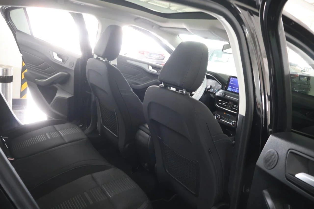 Ford Focus - View model 26