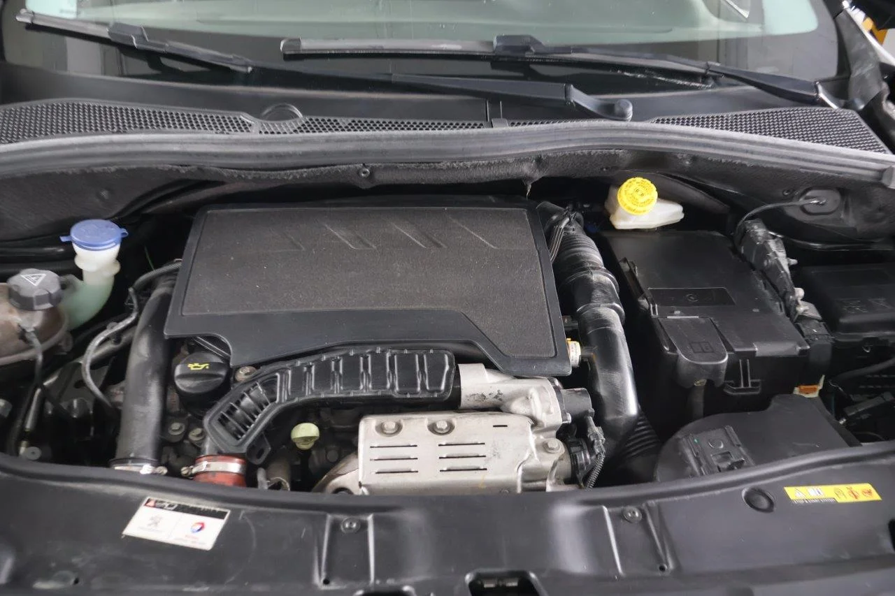 Peugeot 2008 - View model 23