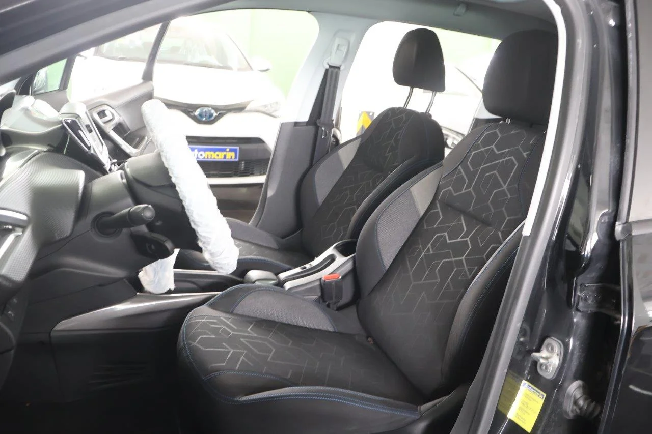 Peugeot 2008 - View model 25