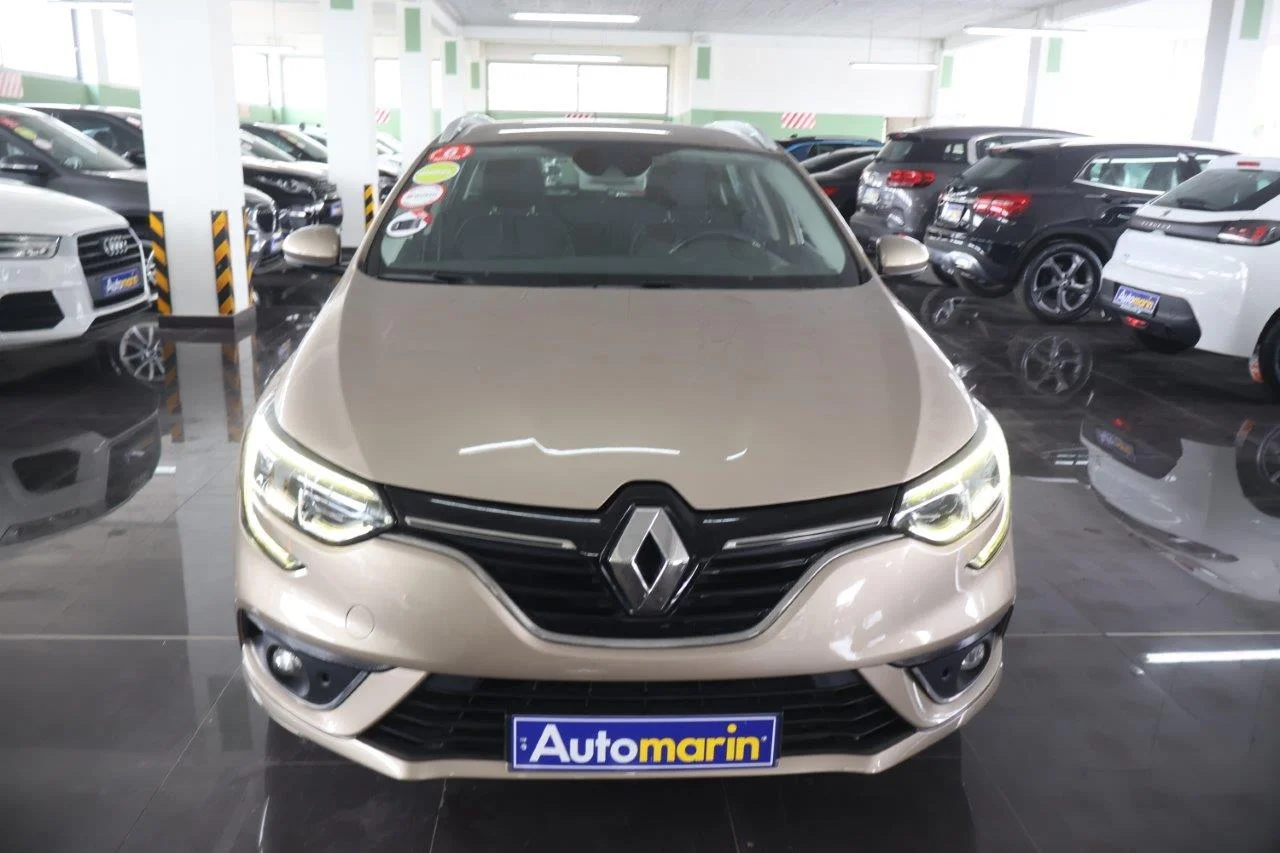 View 3 - Renault Megane - 2018