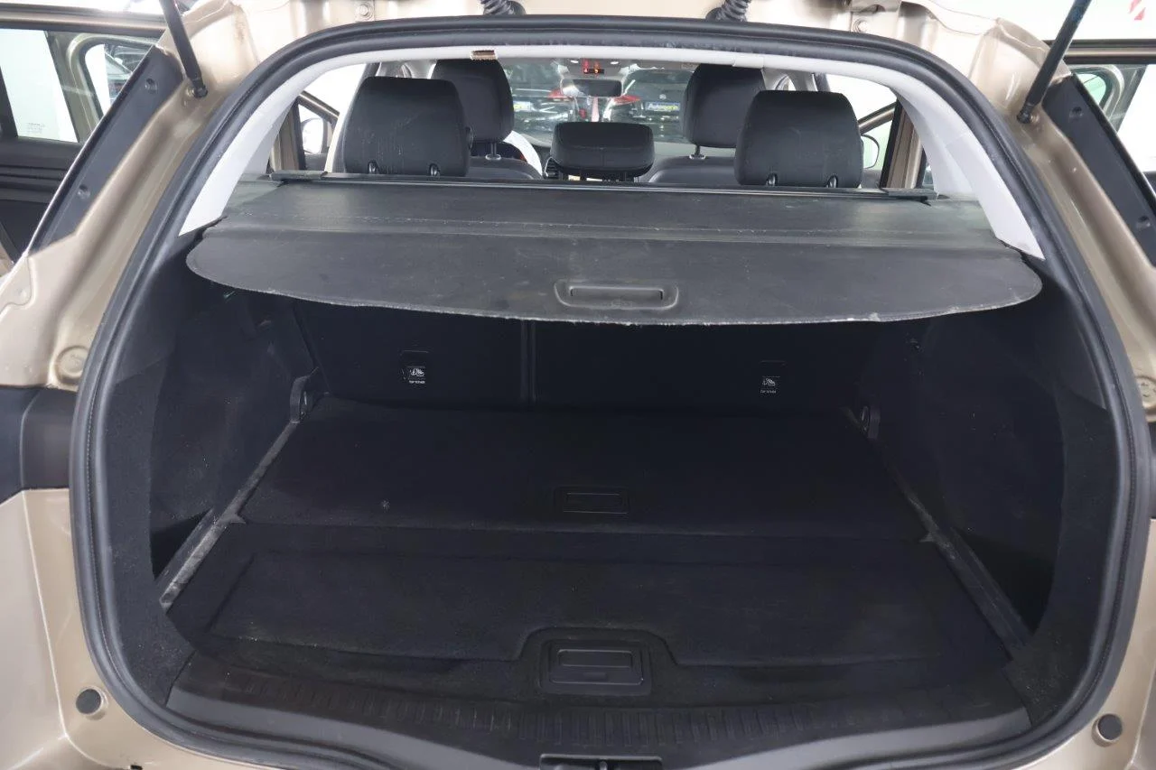 Renault Megane - View model 8