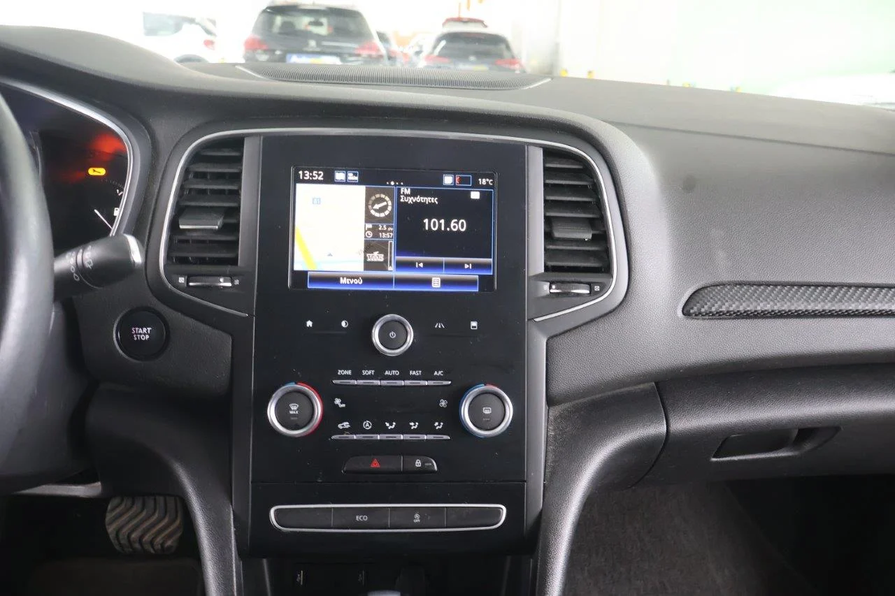 Renault Megane - View model 23
