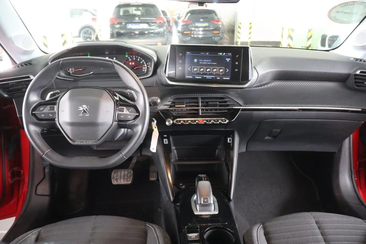 Peugeot 208 - View model 20