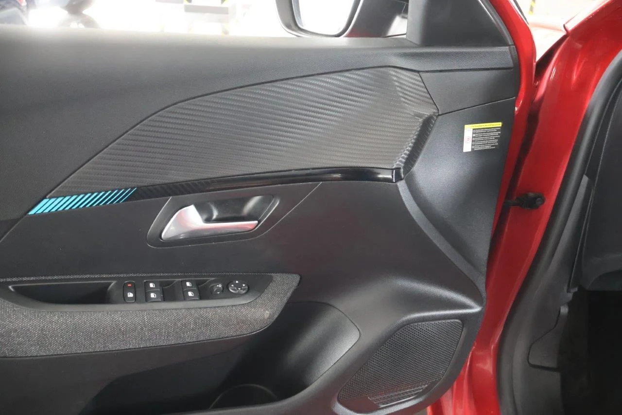 Peugeot 208 - View model 33