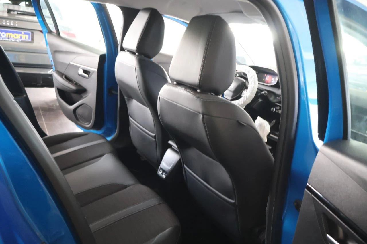 Peugeot 208 - View model 27