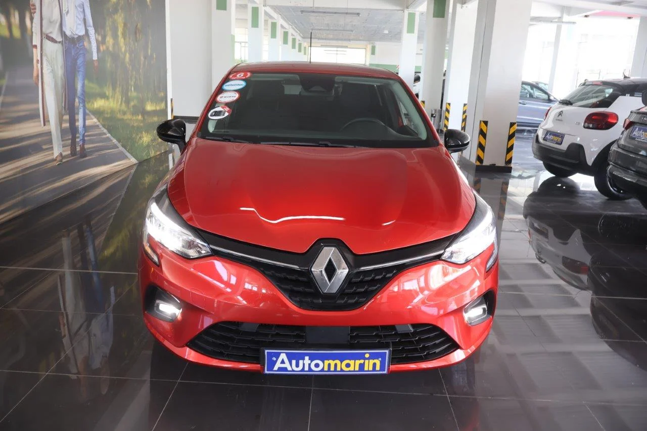 View 4 - Renault Clio - 2023