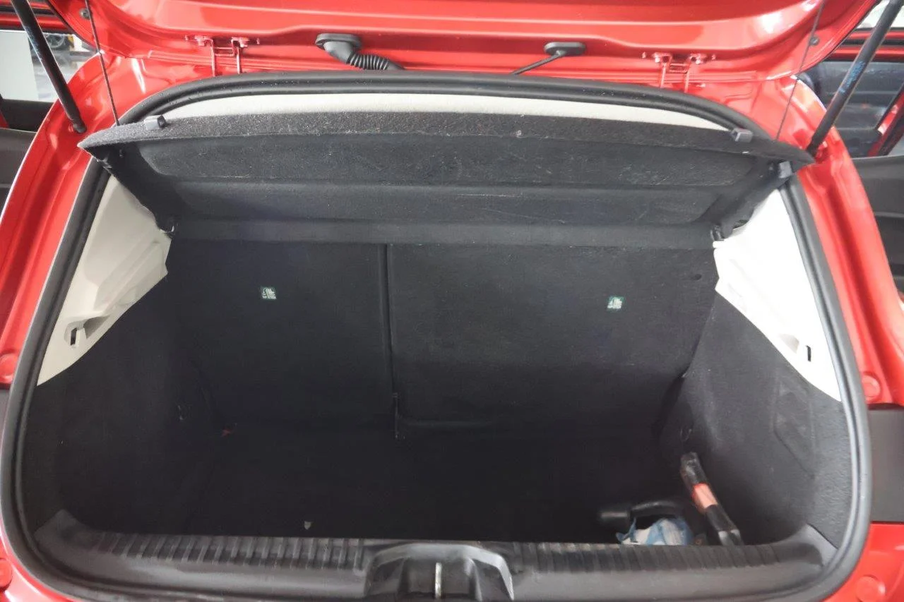 Renault Clio - View model 11