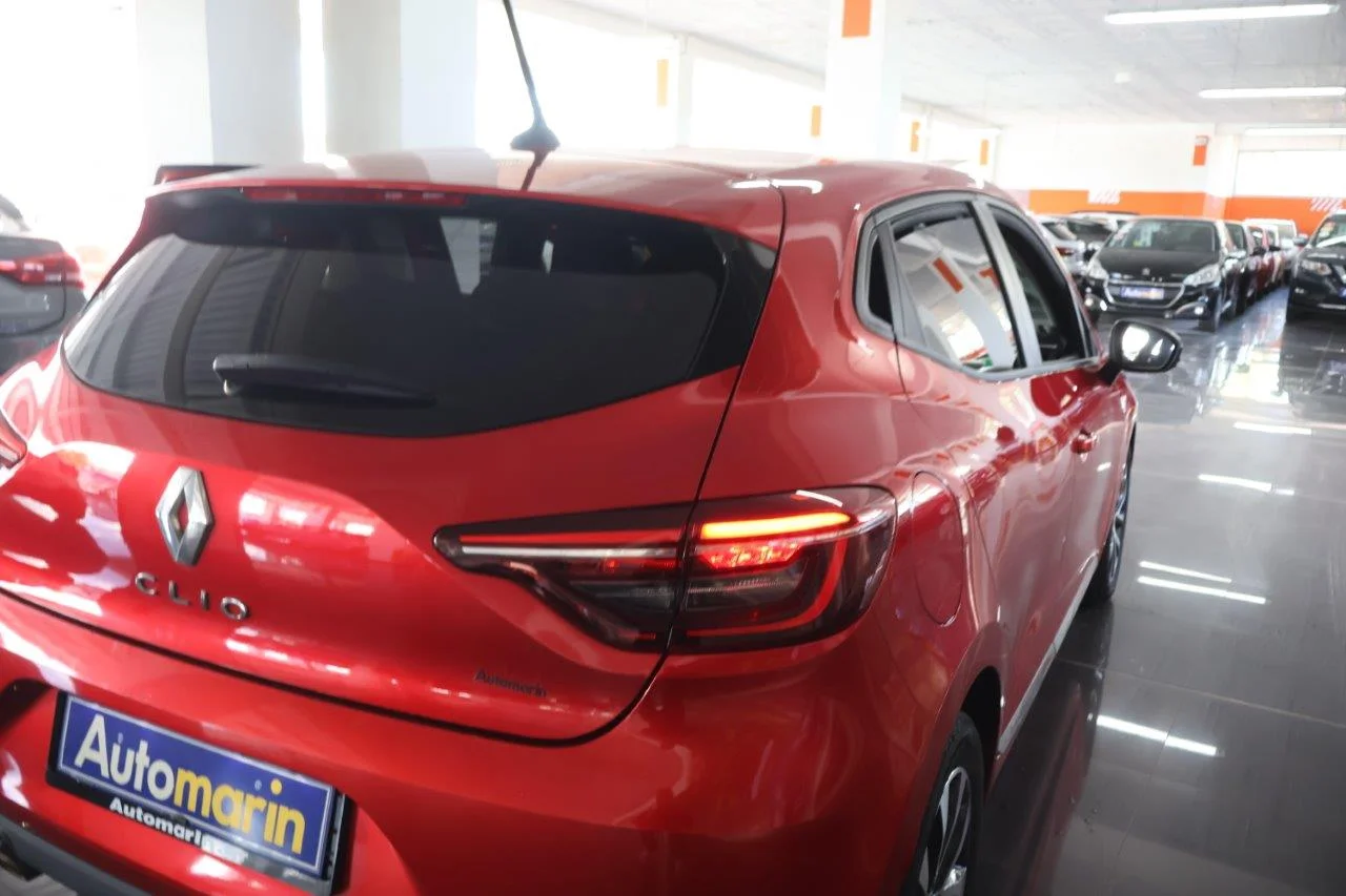 Renault Clio - View model 12