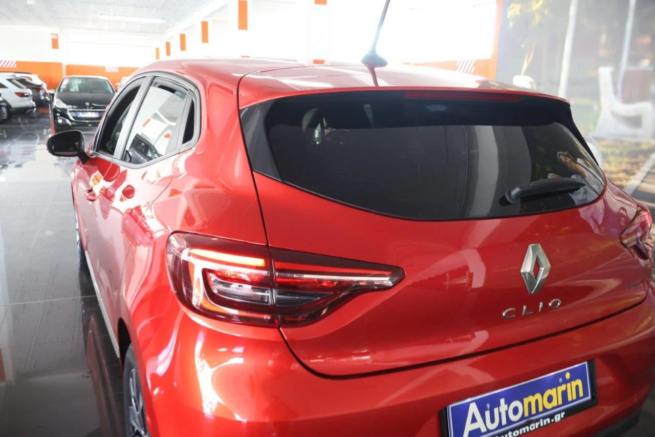 Renault Clio - View model 13