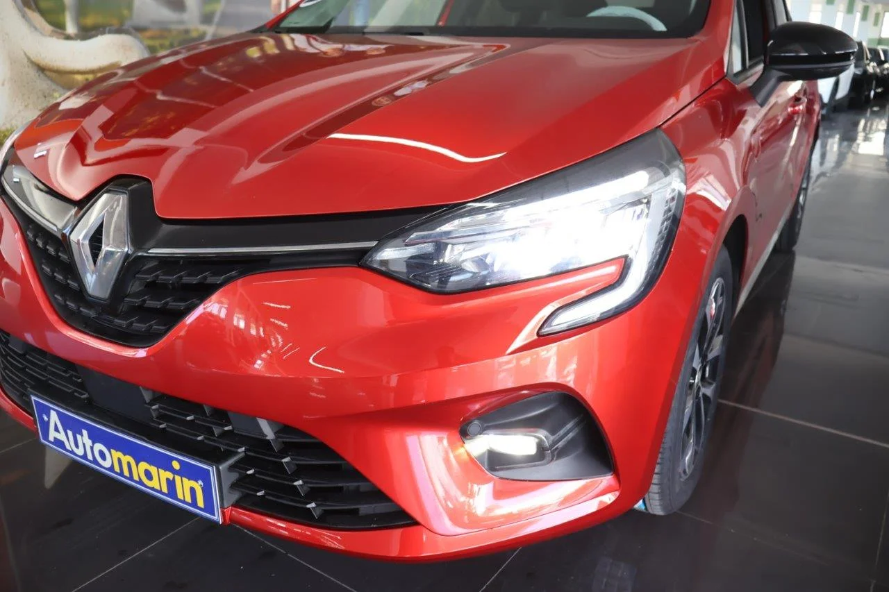 Renault Clio - View model 17