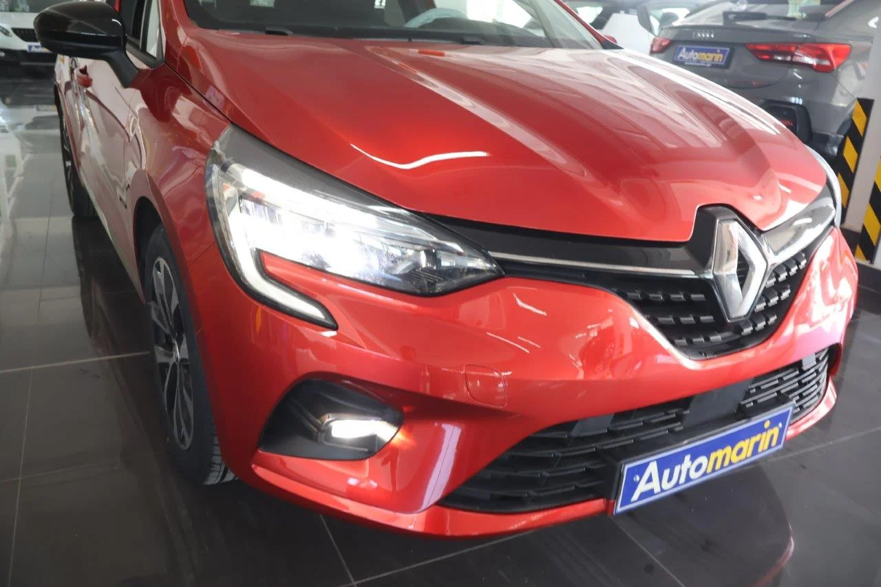Renault Clio - View model 18