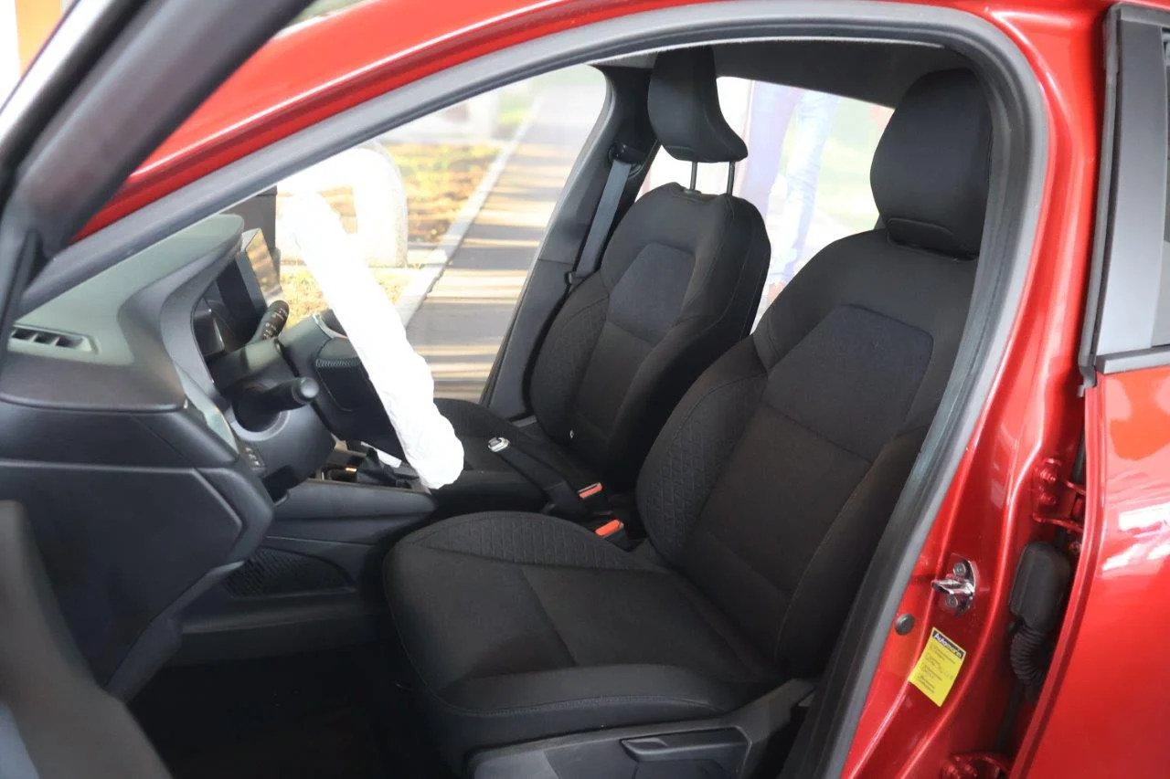 Renault Clio - View model 22