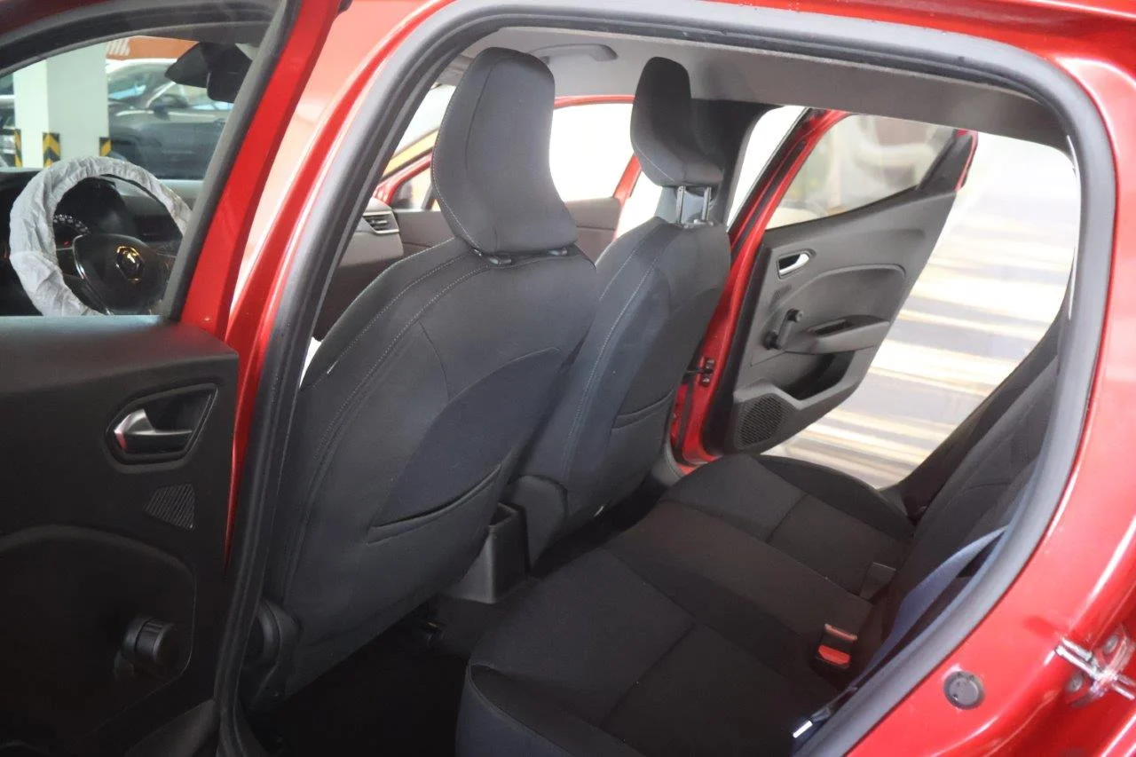 Renault Clio - View model 24