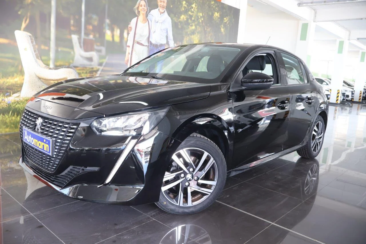 View 1 - Peugeot 208 - 2020