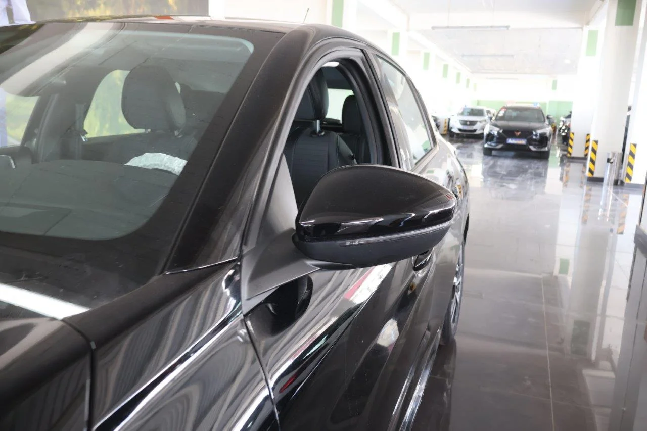 Peugeot 208 - View model 15