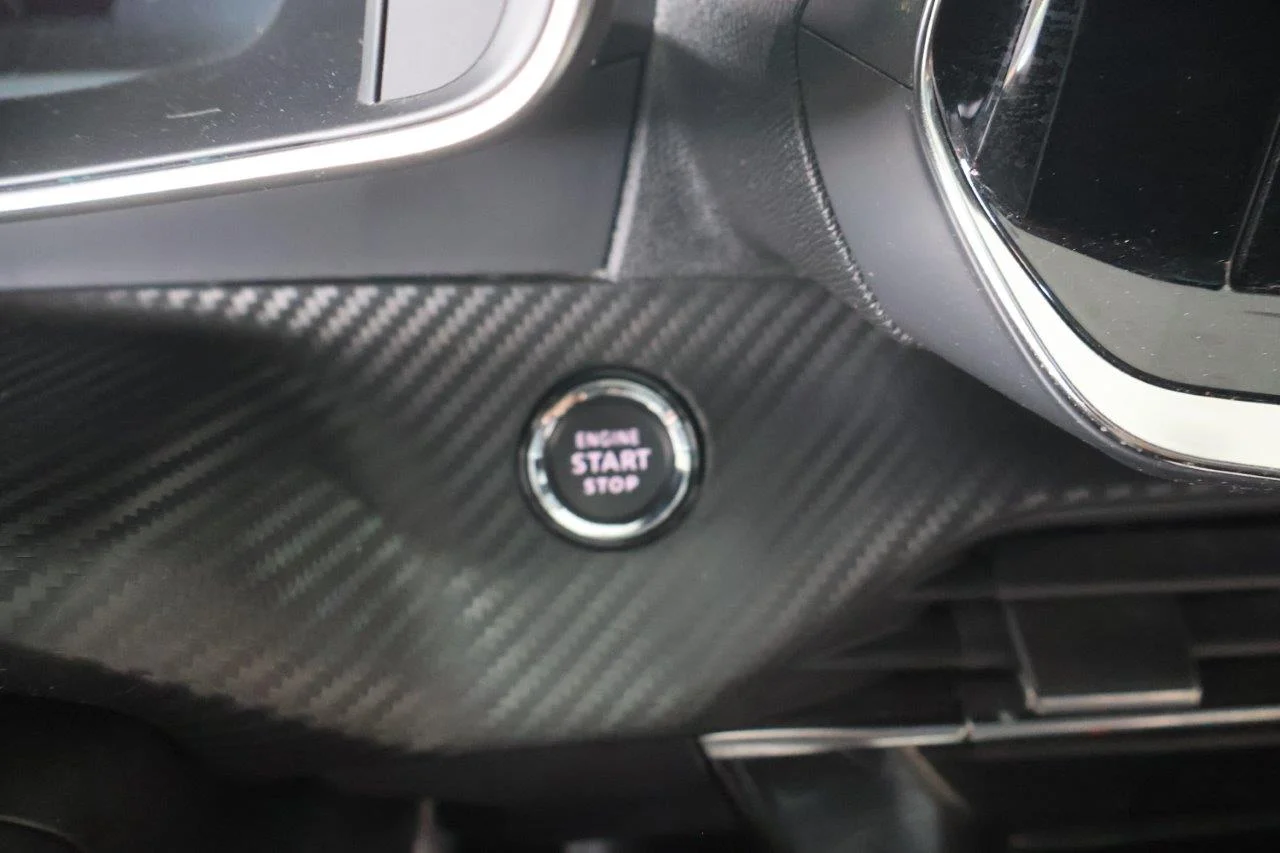 Peugeot 208 - View model 30