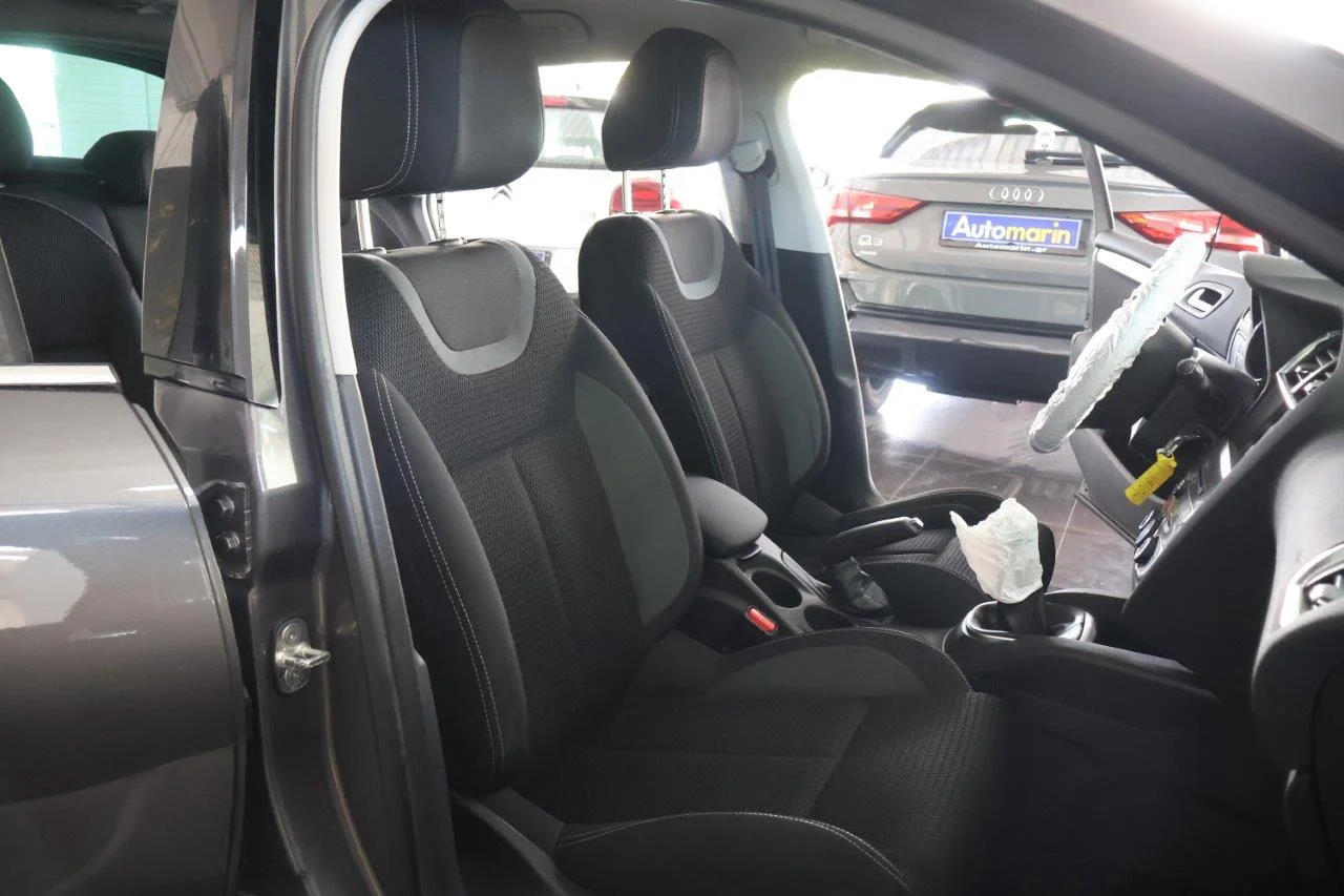 Citroen C4 - View model 23